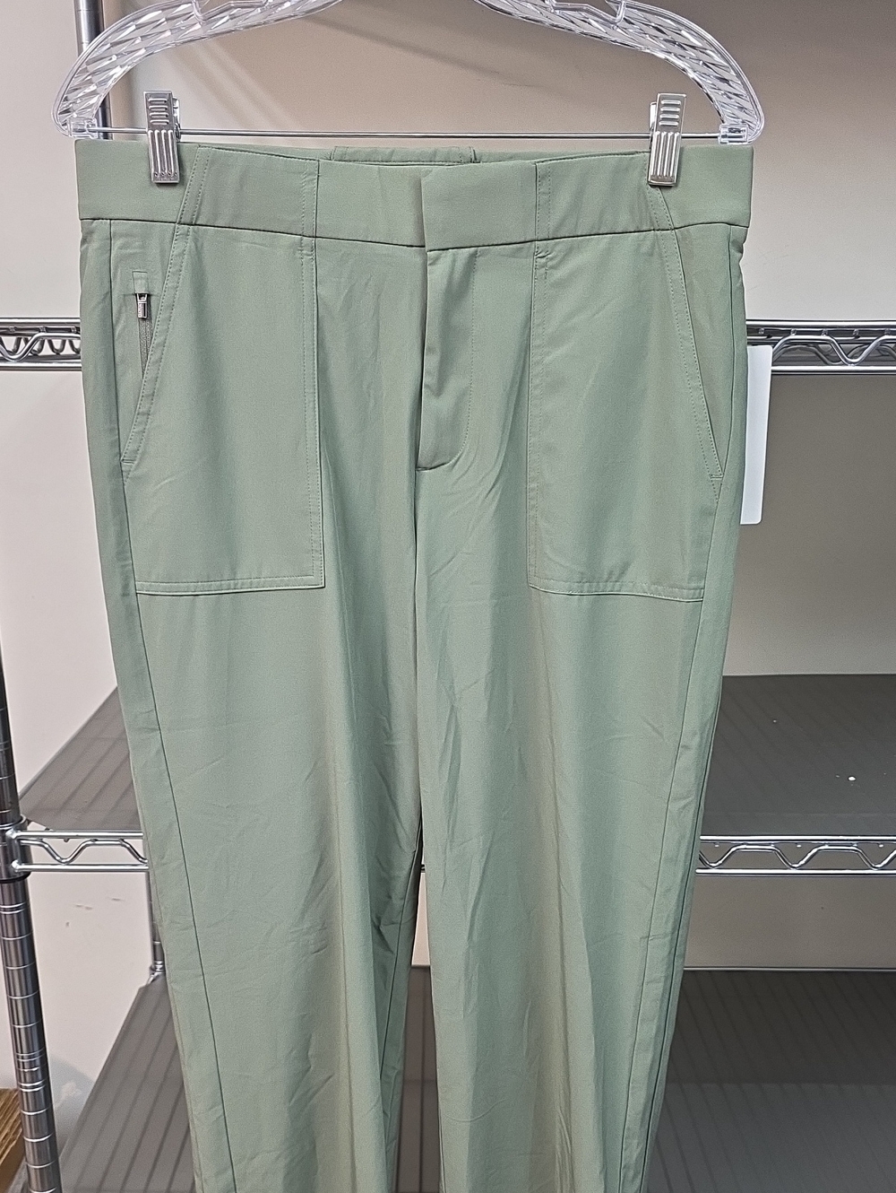 Athleta Tribeca Utility Crop